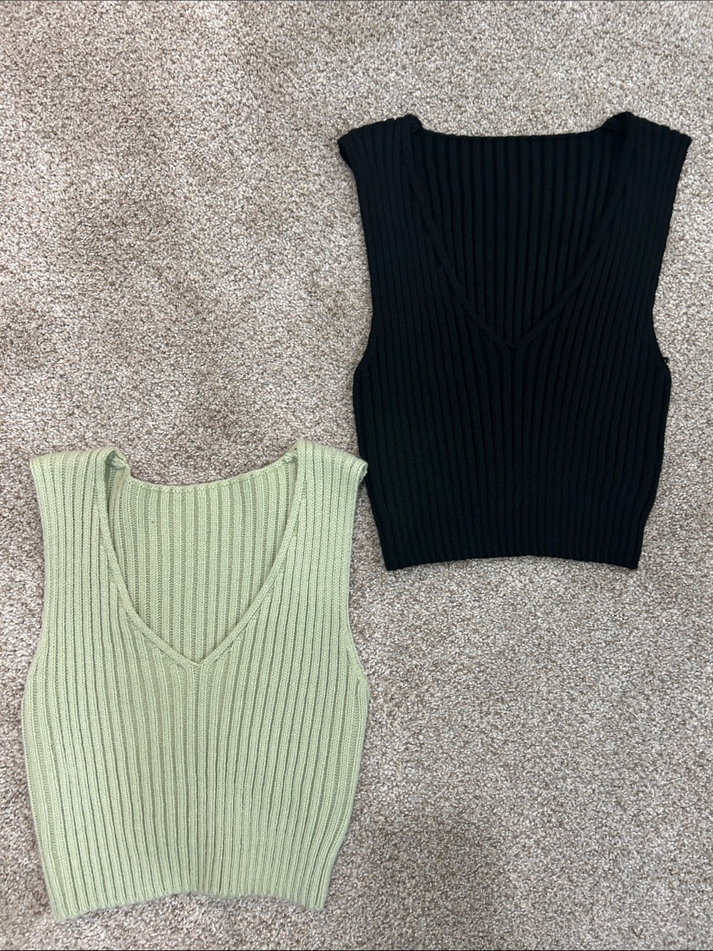 SHEIN Ribbed V-Neck Crop Top Set in Black and Light Green
